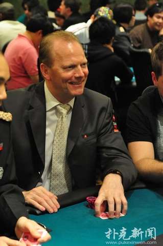 211534v65iz3115e6yh1eh.jpg